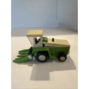 New Ray EM 399 Harvester Toy Farm Vehicle 6" VTG 004 Damaged Parts Vintage 1999